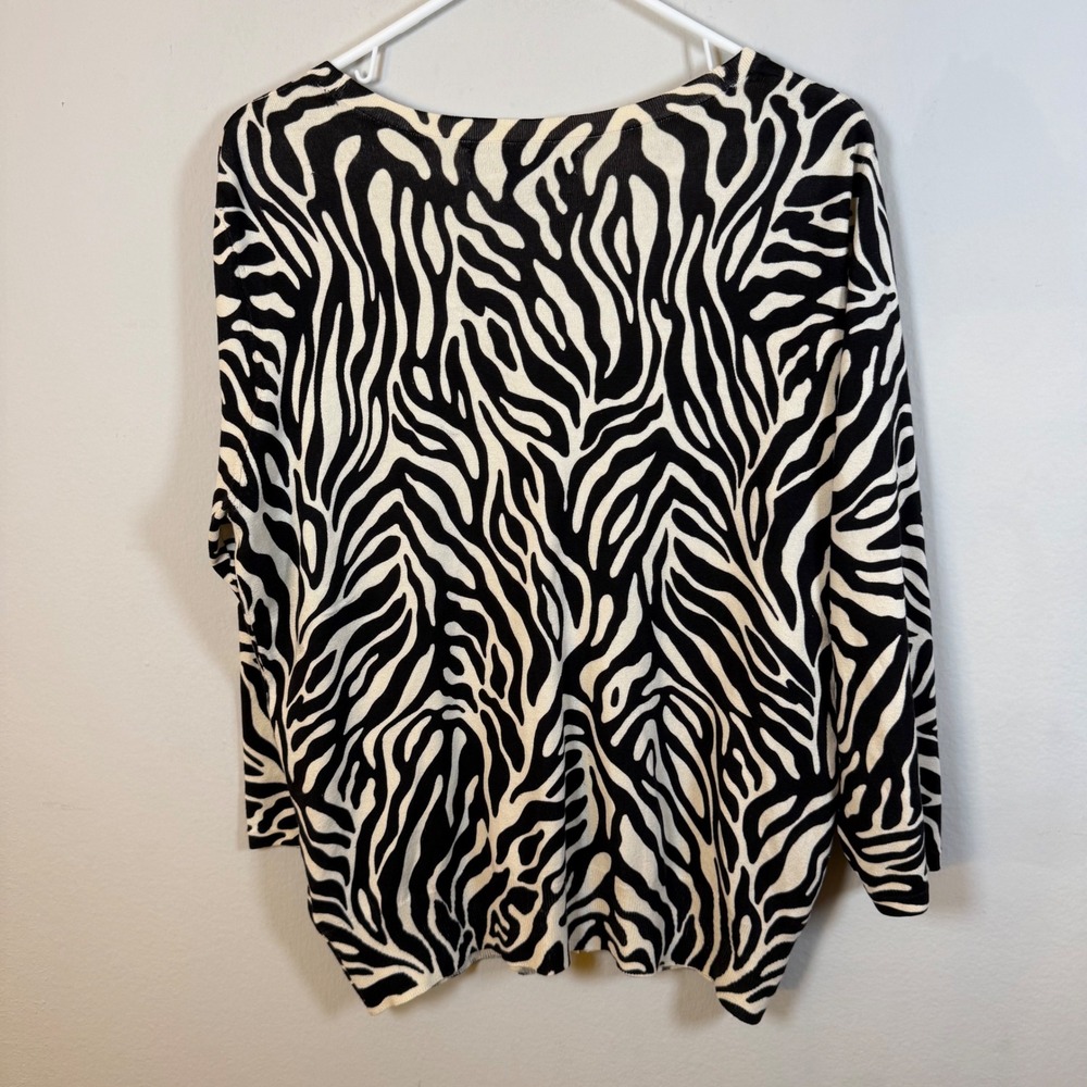 Josephine Chaus Zebra Print Silk Blend Cardigan Sweater Black Cream Womens L - Picture 4 of 6
